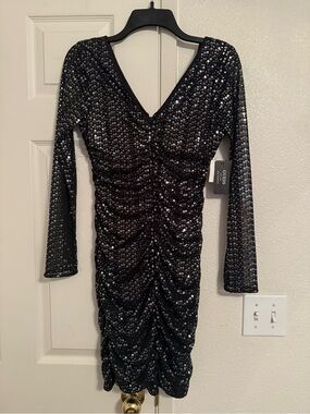 GUESS Black Sequin Ruched V-Neck Long Sleeve Dress